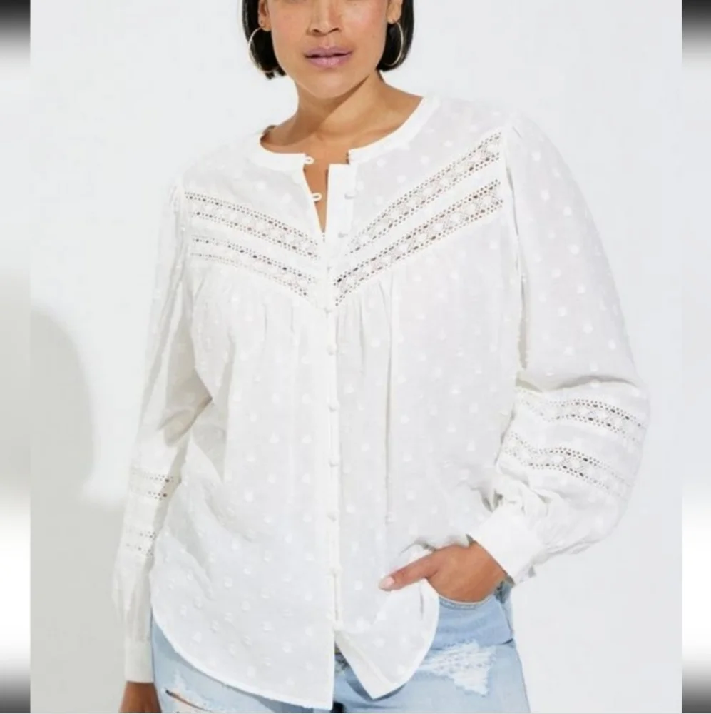 NWT TORRID BALLOON SLEEVE SWISS DOT BLOUSE